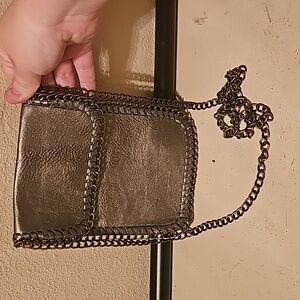 Crossbody purse